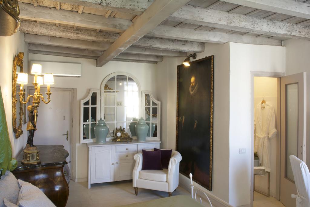 Le Stanze Del Cardinale Bed and Breakfast Pavia Rum bild