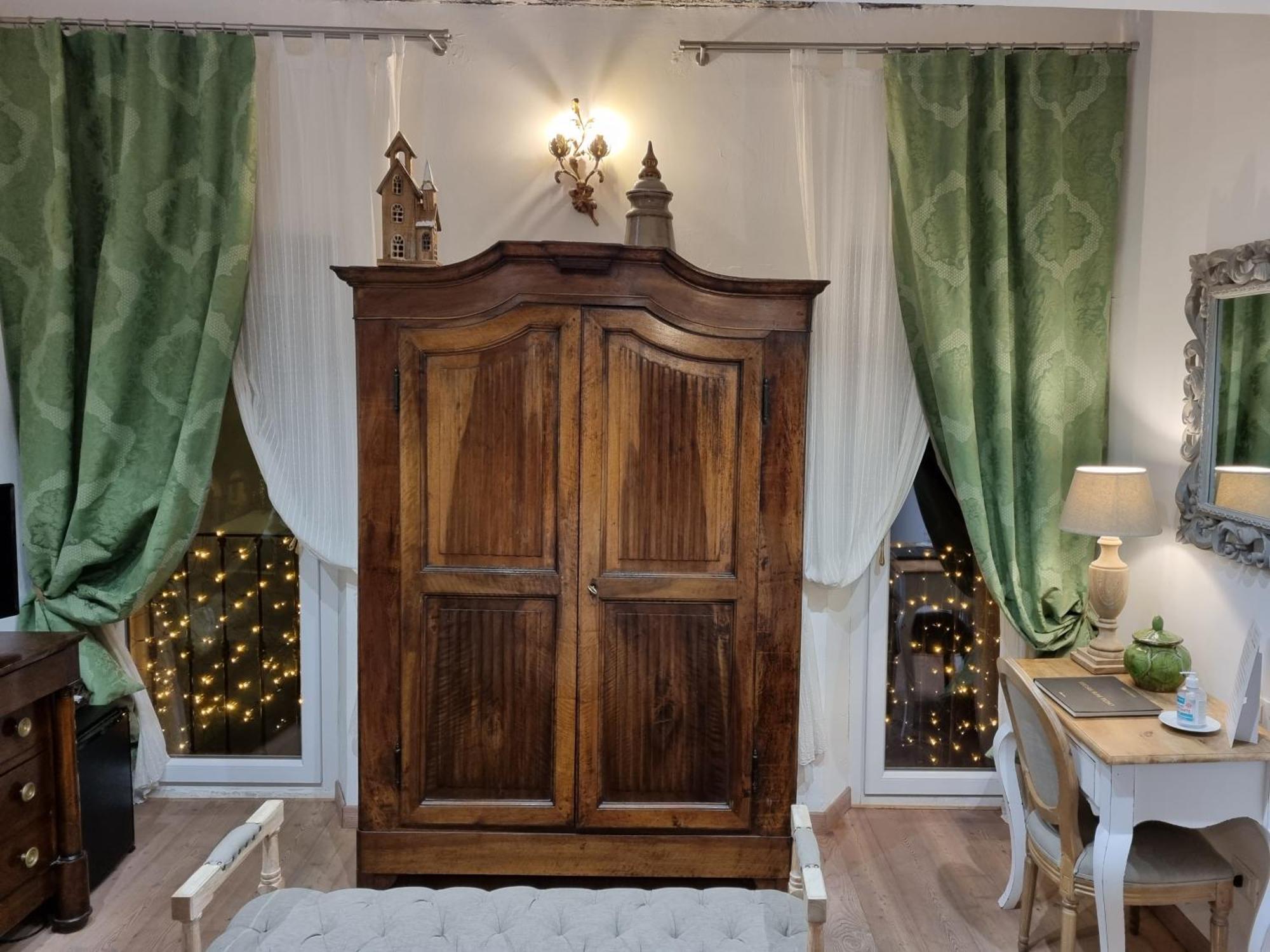 Le Stanze Del Cardinale Bed and Breakfast Pavia Exteriör bild