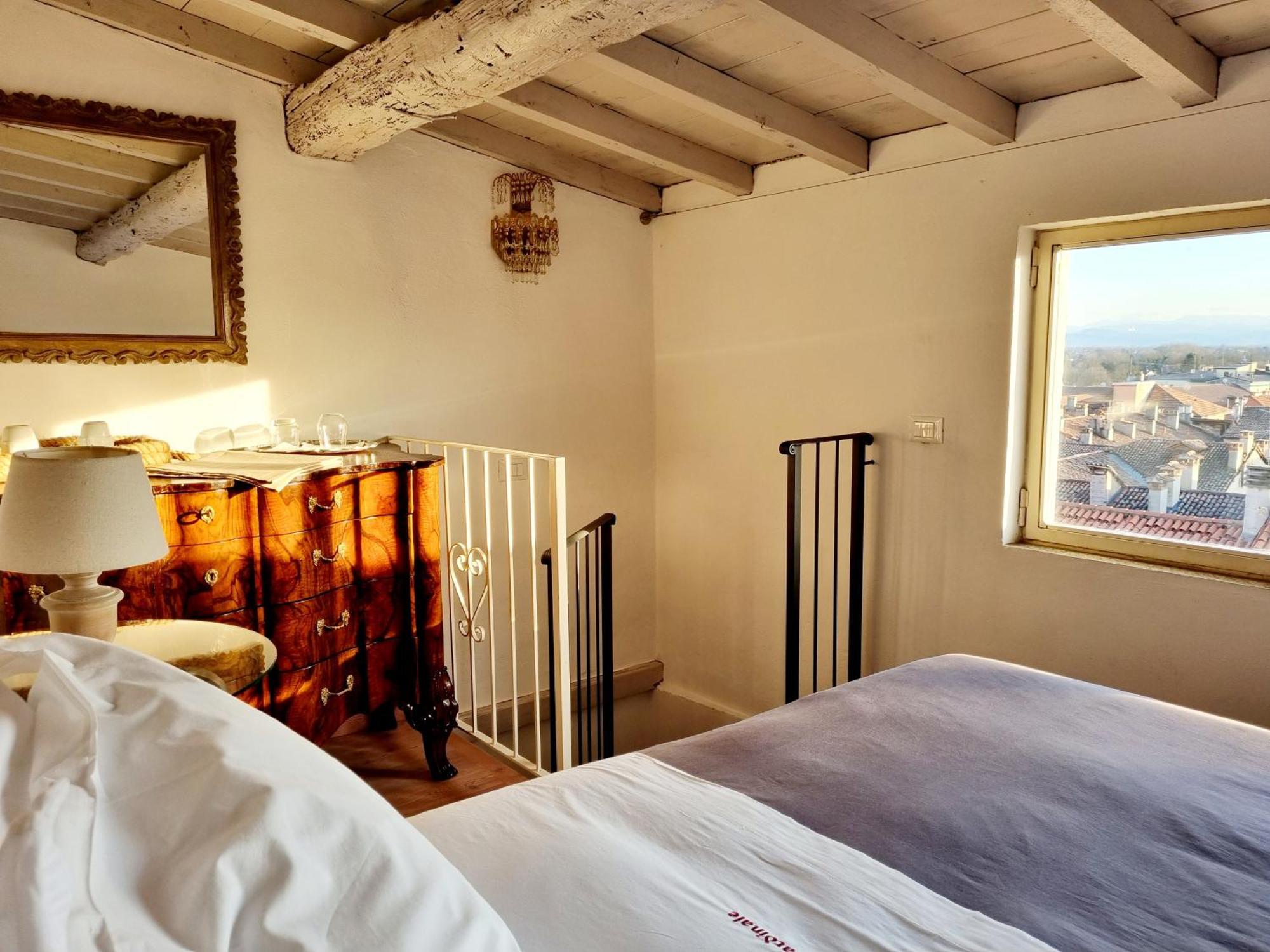 Le Stanze Del Cardinale Bed and Breakfast Pavia Exteriör bild