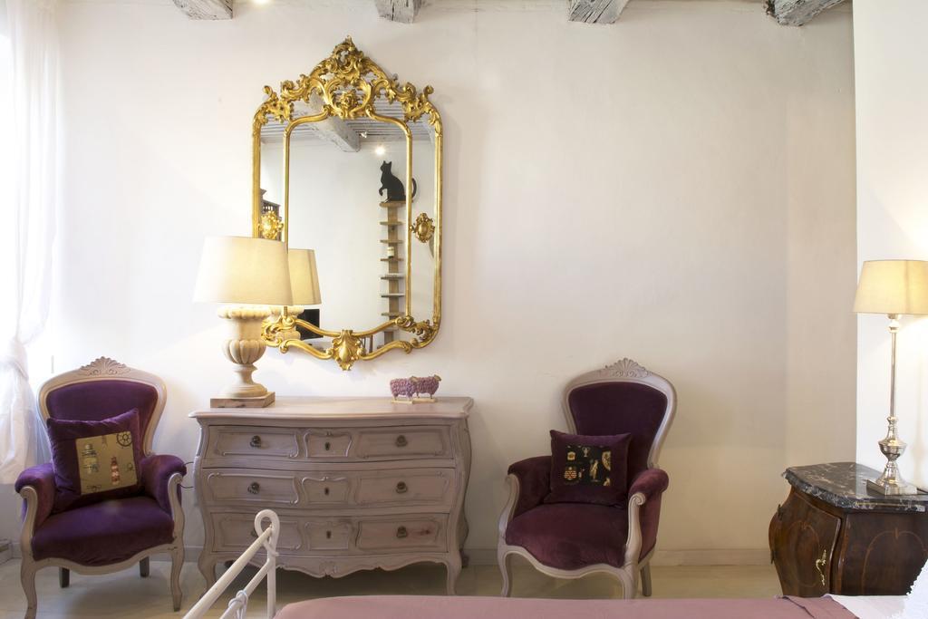 Le Stanze Del Cardinale Bed and Breakfast Pavia Rum bild
