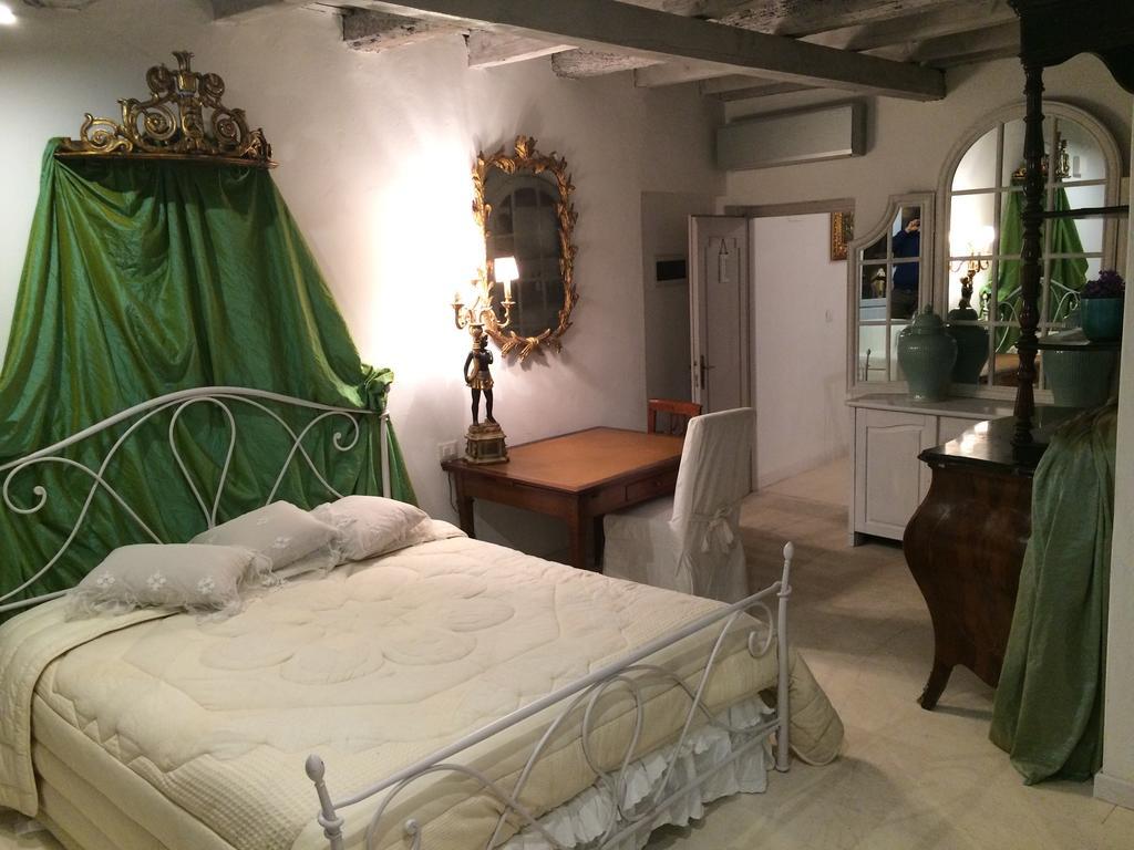 Le Stanze Del Cardinale Bed and Breakfast Pavia Exteriör bild
