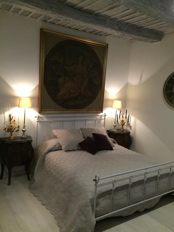 Le Stanze Del Cardinale Bed and Breakfast Pavia Rum bild